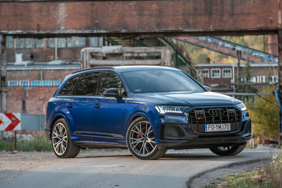  Audi SQ7 TDI (4M) 2019 года  (WW) (фото 22 из 40)
